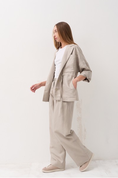 •Сети (костюми)•